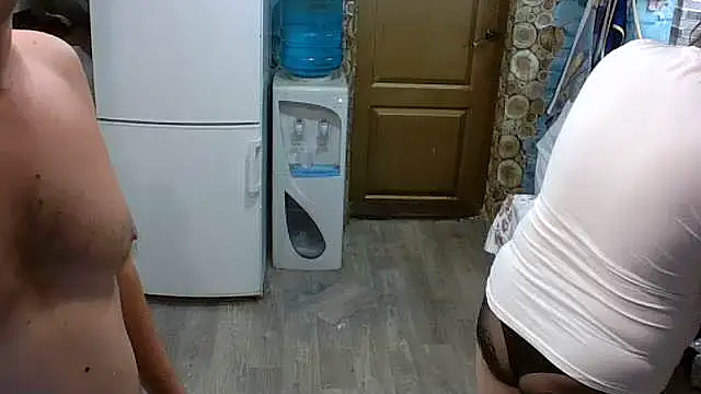 Natalia2504 online show from October 2, 2025, 4:54 pm