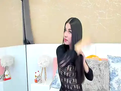 MiaDunoff online show from September 29, 2025, 10:04 pm