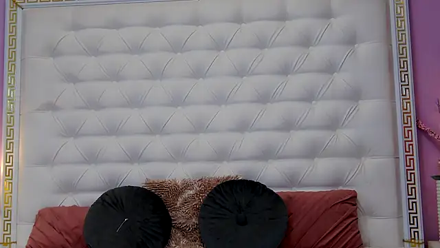 Snapshot of CherrySin chatting on September 8, 2025, 5:23 pm CherrySin online show from September 8, 2025, 5:23 pm