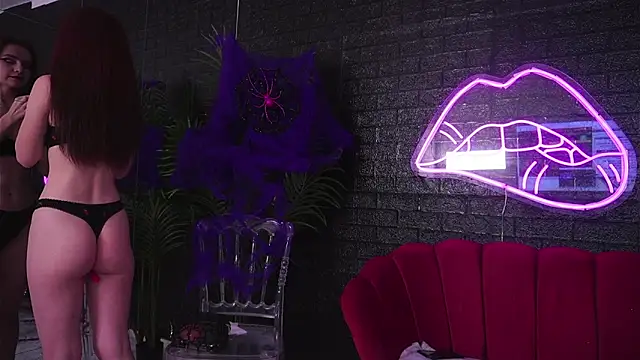 Snapshot of CherrySin chatting on October 21, 2025, 5:23 pm CherrySin online show from October 21, 2025, 5:23 pm