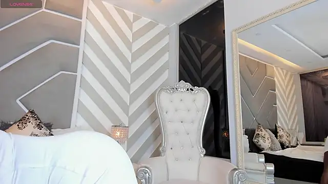 MissMahala  online show from September 20, 2025, 8:14 pm