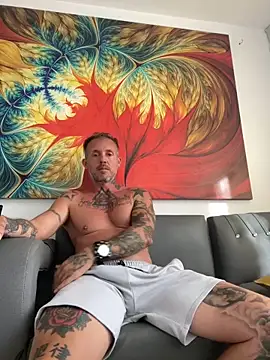 Snapshot of MagicLex1 chatting on October 2, 2025, 9:07 pm MagicLex1 online show from October 2, 2025, 9:07 pm