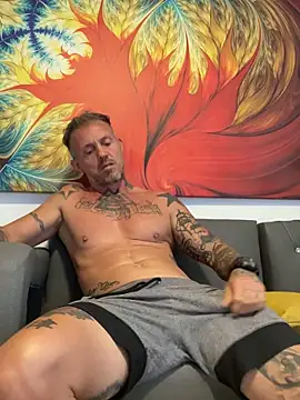 Snapshot of MagicLex1 chatting on October 1, 2025, 9:29 pm MagicLex1 online show from October 1, 2025, 9:29 pm