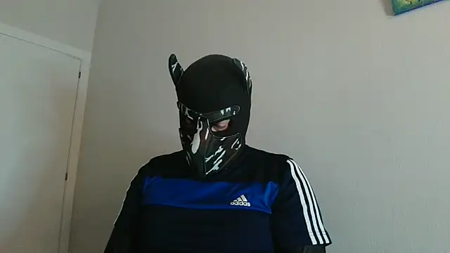 Maskpor2022 online show from February 27, 2026, 11:15 pm