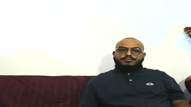  leda swan  online show from September 10, 2025, 6:18 pm