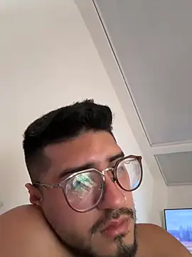 Snapshot of bryXonStorm chatting on September 9, 2025, 2:26 pm bryXonStorm online show from September 9, 2025, 2:26 pm