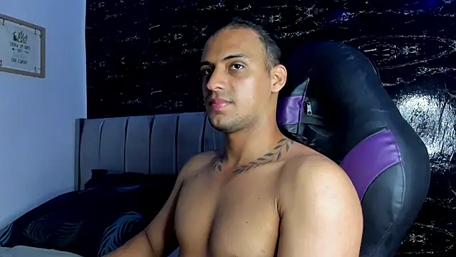 Snapshot of Thomas_Wayne chatting on March 4, 2026, 2:03 pm Thomas Wayne online show from March 4, 2026, 2:03 pm