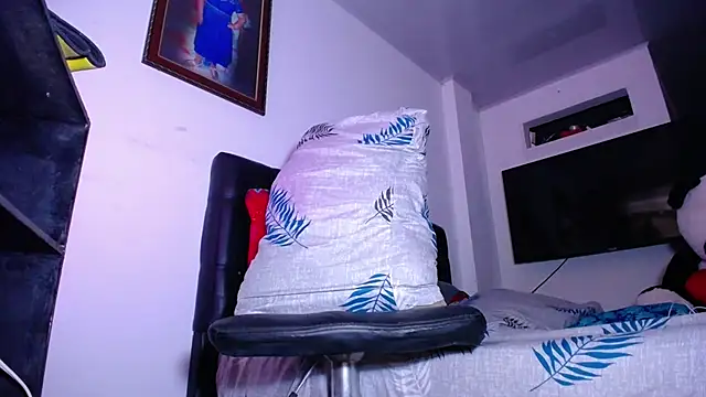 Snapshot of oodirty_hellen chatting on December 15, 2025, 7:52 pm oodirty hellen online show from December 15, 2025, 7:52 pm