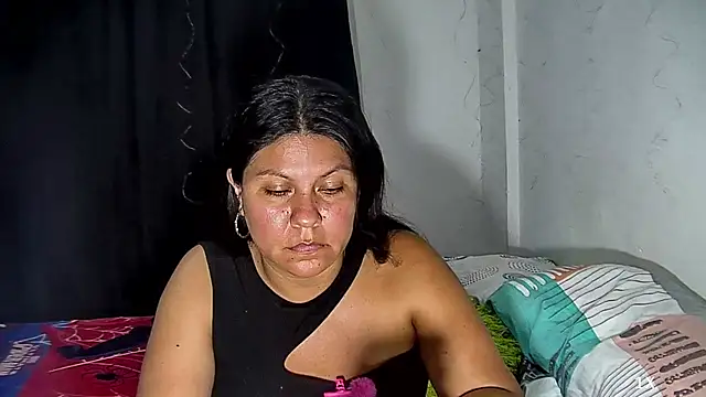 Sammy slavehot online show from November 29, 2025, 12:00 am