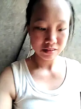 liu-liusexy online show from September 19, 2025, 5:22 am