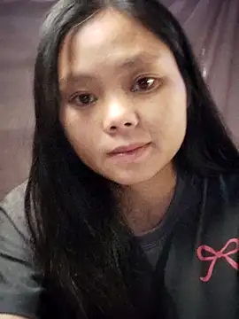 Snapshot of omiu-baby chatting on November 25, 2025, 3:40 am omiu-baby online show from November 25, 2025, 3:40 am