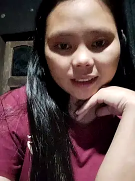 Snapshot of omiu-baby chatting on November 23, 2025, 12:04 pm omiu-baby online show from November 23, 2025, 12:04 pm