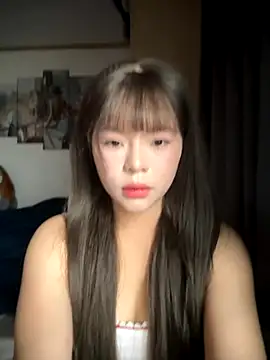 Snapshot of SarahBeii chatting on November 13, 2025, 3:32 am SarahBeii online show from November 13, 2025, 3:32 am