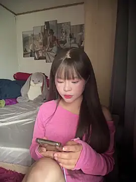 Snapshot of SarahBeii chatting on October 9, 2025, 4:02 am SarahBeii online show from October 9, 2025, 4:02 am