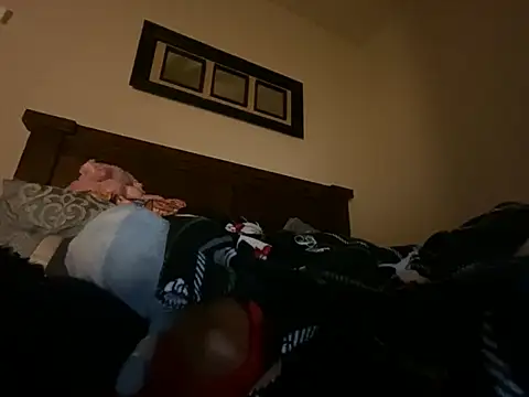 Brooke012 online show from April 21, 2026, 1:42 am