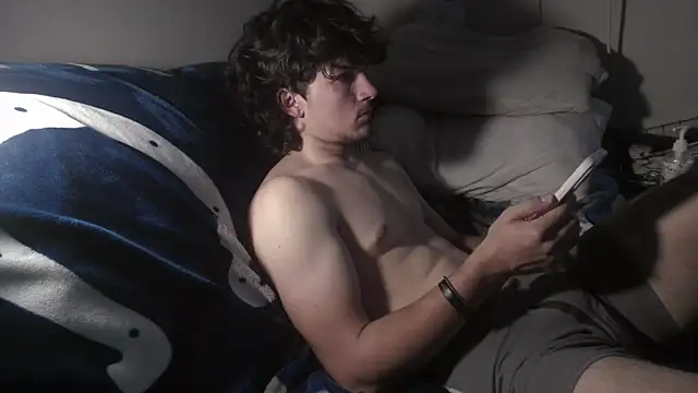 conradical18 online show from October 4, 2025, 10:33 pm