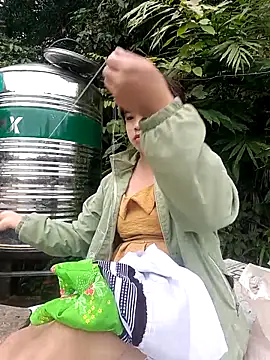 AnHa19 online show from October 29, 2025, 2:10 am