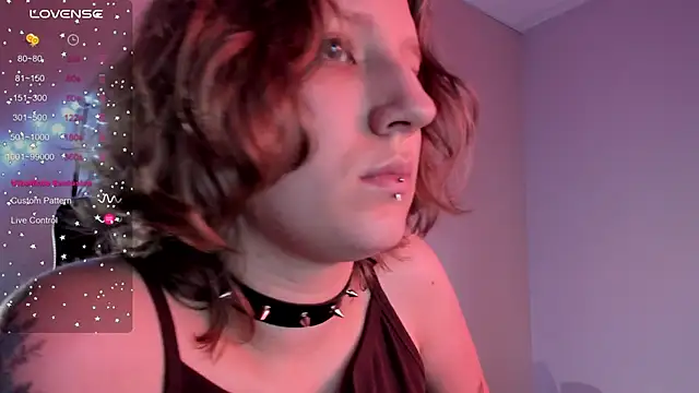 Hailey Foxy online show from November 1, 2025, 9:03 am