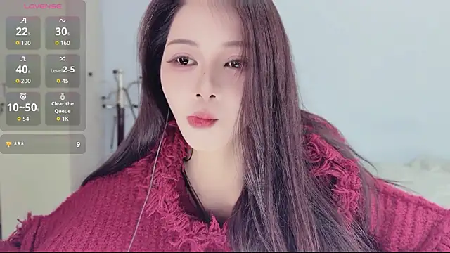 Snapshot of Sue101010 chatting on November 23, 2025, 5:56 pm Sue101010 online show from November 23, 2025, 5:56 pm