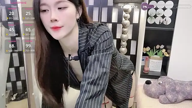 Yueyue-MM online show from January 12, 2026, 2:40 am