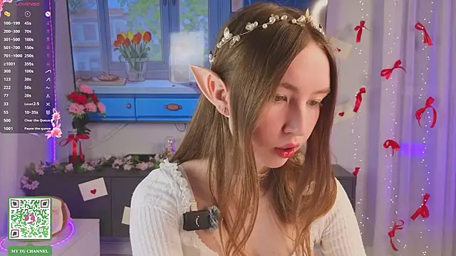 ElfredaTupy online show from March 11, 2026, 7:08 pm