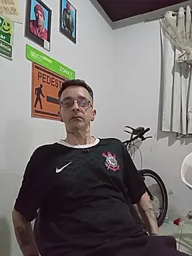 dinho carioca online show from November 16, 2025, 5:23 am