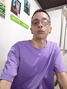 dinho carioca online show from September 30, 2025, 3:23 am