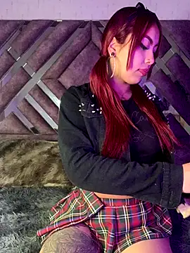 Laila Pink online show from November 21, 2025, 7:13 pm