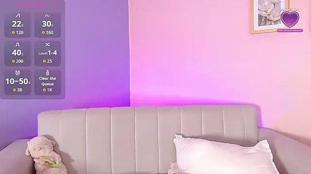 lourdes moon22 online show from January 9, 2026, 1:07 pm