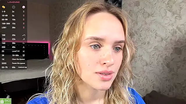 ElisabetLorney online show from November 1, 2025, 7:13 am