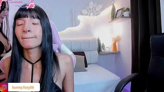 Snapshot of foxybunny chatting on January 6, 2026, 4:16 am foxybunny online show from January 6, 2026, 4:16 am