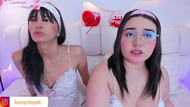 foxybunny online show from March 2, 2026, 4:24 am