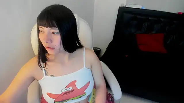 Zulema R1 online show from November 28, 2025, 2:56 am