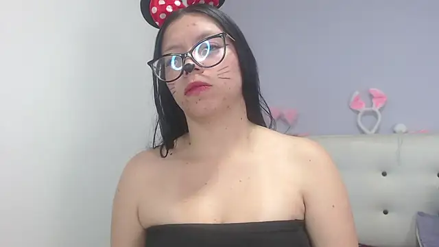 Kate Gale online show from October 29, 2025, 10:20 pm