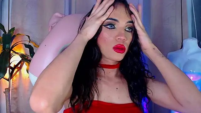 Snapshot of Cristal_Gem1 chatting on May 10, 2026, 12:14 am Cristal Gem1 online show from May 10, 2026, 12:14 am