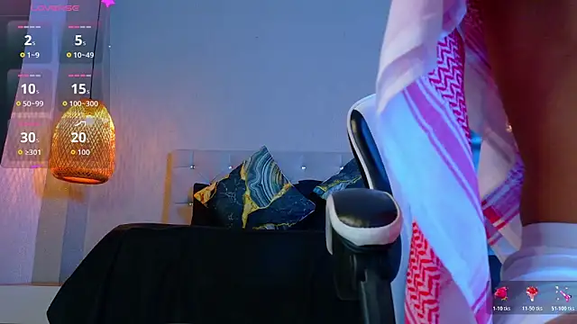 Thaiel Fosteer online show from November 27, 2025, 7:09 am