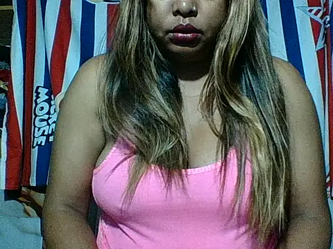 Snapshot of SEXY_METISE chatting on May 5, 2026, 2:03 am SEXY METISE online show from May 5, 2026, 2:03 am