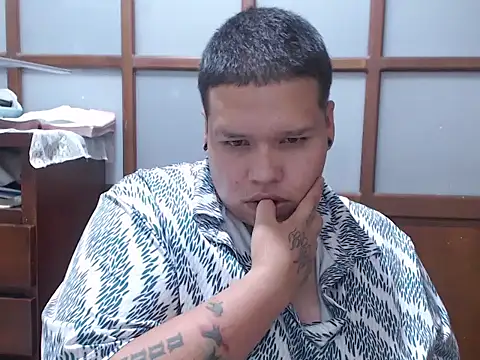 Yulian bigclit7 online show from April 20, 2026, 3:20 am