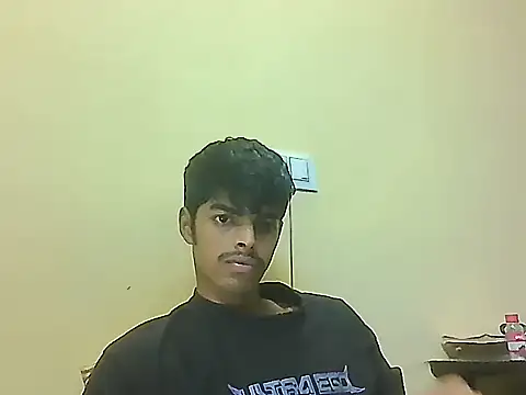 Snapshot of monster_33 chatting on May 25, 2026, 5:11 pm monster 33 online show from May 25, 2026, 5:11 pm