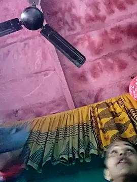 Pooja750 online show from February 3, 2026, 5:16 am