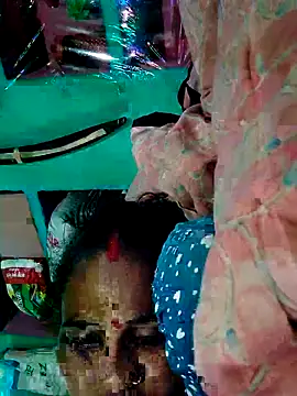 Pooja750 online show from October 28, 2025, 6:23 am