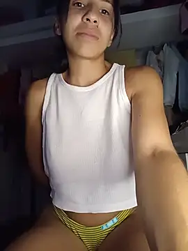 Liagni0 online show from May 8, 2026, 3:43 am