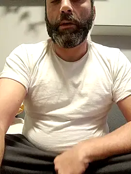 gigilola84 online show from October 4, 2025, 4:03 am