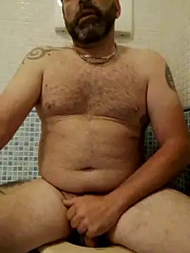 gigilola84 online show from May 13, 2026, 4:08 am
