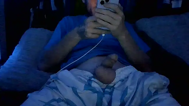 Snapshot of BawledTimeout chatting on October 14, 2025, 8:53 pm BawledTimeout online show from October 14, 2025, 8:53 pm