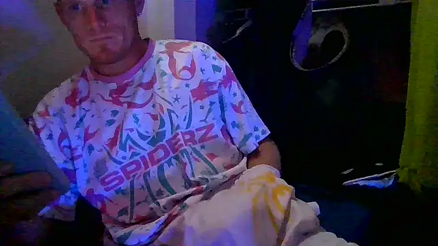 Snapshot of BawledTimeout chatting on October 1, 2025, 2:06 am BawledTimeout online show from October 1, 2025, 2:06 am