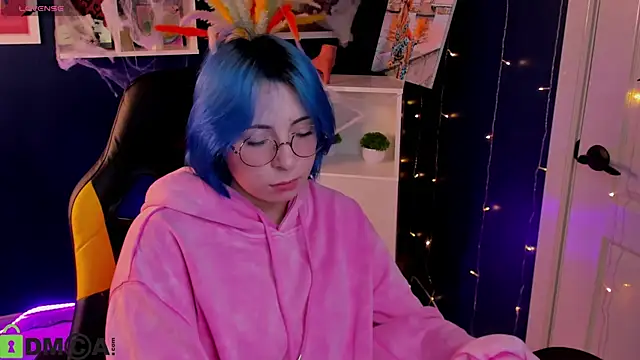 Penny Stanley online show from October 30, 2025, 1:37 am