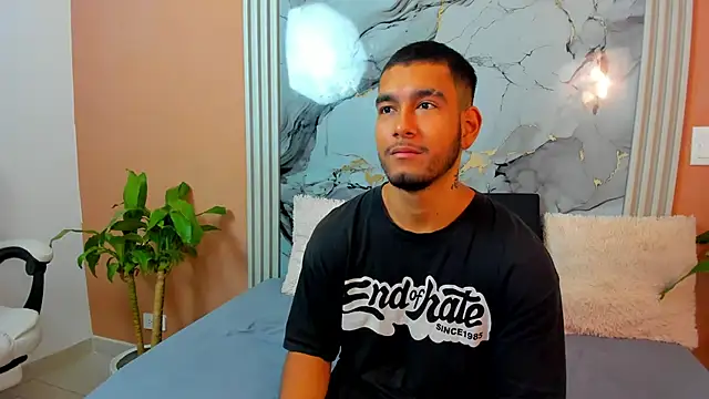  online show from November 8, 2025, 11:25 am