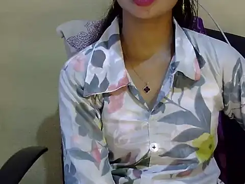 Snapshot of Rahat_S chatting on July 4, 2026, 7:15 am Rahat S online show from July 4, 2026, 7:15 am