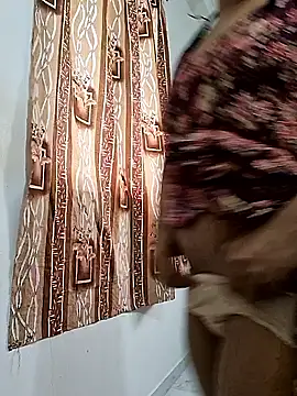 BeautyGirl sara online show from March 13, 2026, 10:42 am